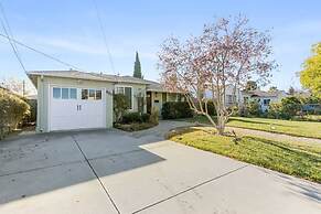 @ Marbella Lane - Modern and Sleek Home in Redwood