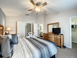 Krista s Tropical Escape Resort Stay Near Disney