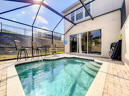 Krista s Tropical Escape Resort Stay Near Disney