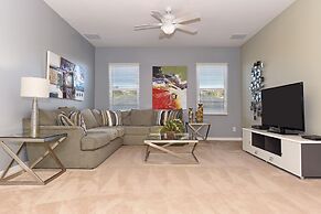 Lux Villa w Pool Spa Games - Near Disney
