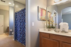 Lux Villa w Pool Spa Games - Near Disney