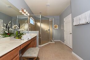 Lux Villa w Pool Spa Games - Near Disney