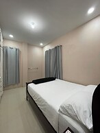 El Carmen Apartments