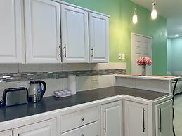 El Carmen Apartments