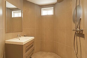 Spacious House - AC- 5br-12p- Deauville