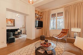Spacious House - AC- 5br-12p- Deauville