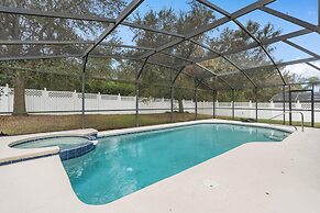 Legacy Park Villa 5BR Pool Near Disney