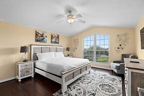 Legacy Park Villa 5BR Pool Near Disney