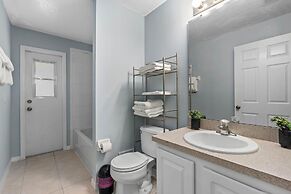 Legacy Park Villa 5BR Pool Near Disney