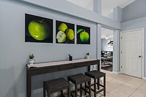 Legacy Park Villa 5BR Pool Near Disney