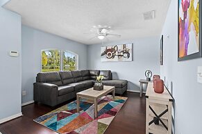 Legacy Park Villa 5BR Pool Near Disney