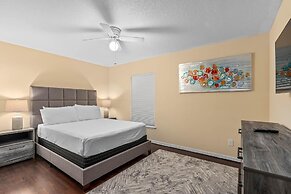Legacy Park Villa 5BR Pool Near Disney