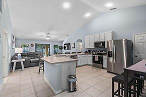 Legacy Park Villa 5BR Pool Near Disney