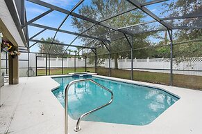 Legacy Park Villa 5BR Pool Near Disney