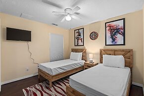 Legacy Park Villa 5BR Pool Near Disney