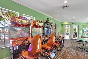 Luxury Pool Home 3 Miles From Disney More