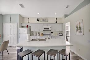 Luxury Pool Home 3 Miles From Disney More