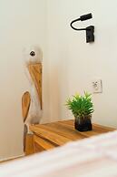 lilium rooms