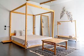 lilium rooms