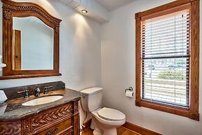 Green Reef #8- Beachy Keen