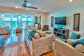 Green Reef #8- Beachy Keen