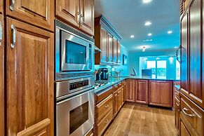 Green Reef #8- Beachy Keen