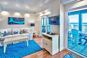 Green Reef #8- Beachy Keen