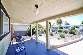@ Marbella Lane - Vibrant 4BR RWC Ldry + P