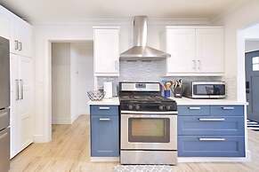 @ Marbella Lane - Vibrant 4BR RWC Ldry + P