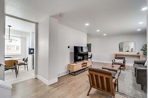 @ Marbella - Modern 4-br Retreat Chef's Kitchen