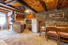 Rustical Resort Kokorići With Shared Outdoor Swimming Pool