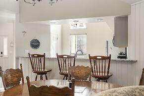 The Cozy Retreat Stay for 10!