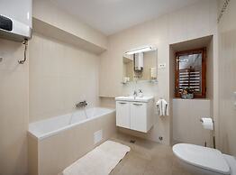 Holiday Home Large Terrace