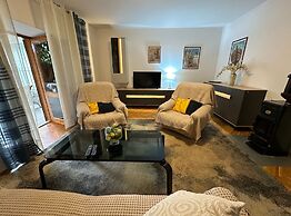 Holiday Home Large Terrace