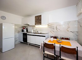 Holiday Home Large Terrace