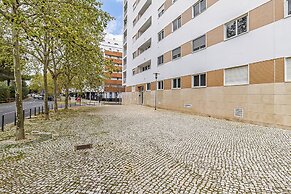 Stylish Stay in Lisbon-Scenic Views