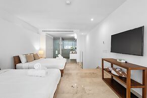 Oceana by Corax Management