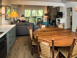 Centrally Located 3BR in Aspen Core With Pool & hot Tub!