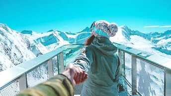 Convenient 2BR in Downtown Aspen - Walk to Lift 1A, Shops, Dining!