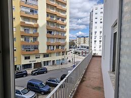 Nice Portim o Flat Near Marina and Beach