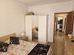 Nice Portim o Flat Near Marina and Beach