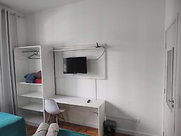 Quartos Prox Av Paulista e Frei Caneca