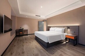 World Hotel Zhengzhou Univ Hi-tec Branch