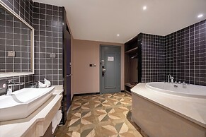 World Hotel Zhengzhou Univ Hi-tec Branch