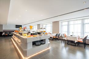 World Hotel Zhengzhou Univ Hi-tec Branch