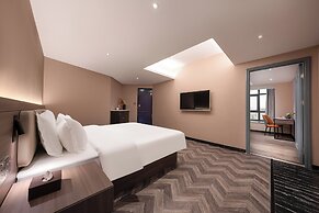 World Hotel Zhengzhou Univ Hi-tec Branch