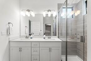 Stunning 3BR Desirable Austin Location