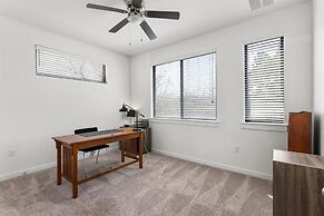 Stunning 3BR Desirable Austin Location