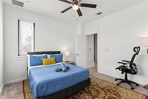 Stunning 3BR Desirable Austin Location