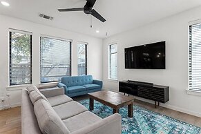 Stunning 3BR Desirable Austin Location